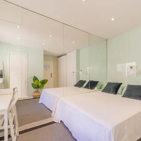 Ap Gran Via III Apartment Madrid Exterior photo