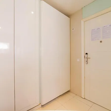 Ap Gran Via III Apartment Madrid Exterior photo